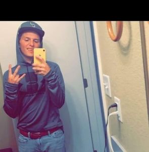 Meet your Posher, Payton